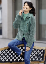 Jacke im aktuellen Materialmix SALBEI