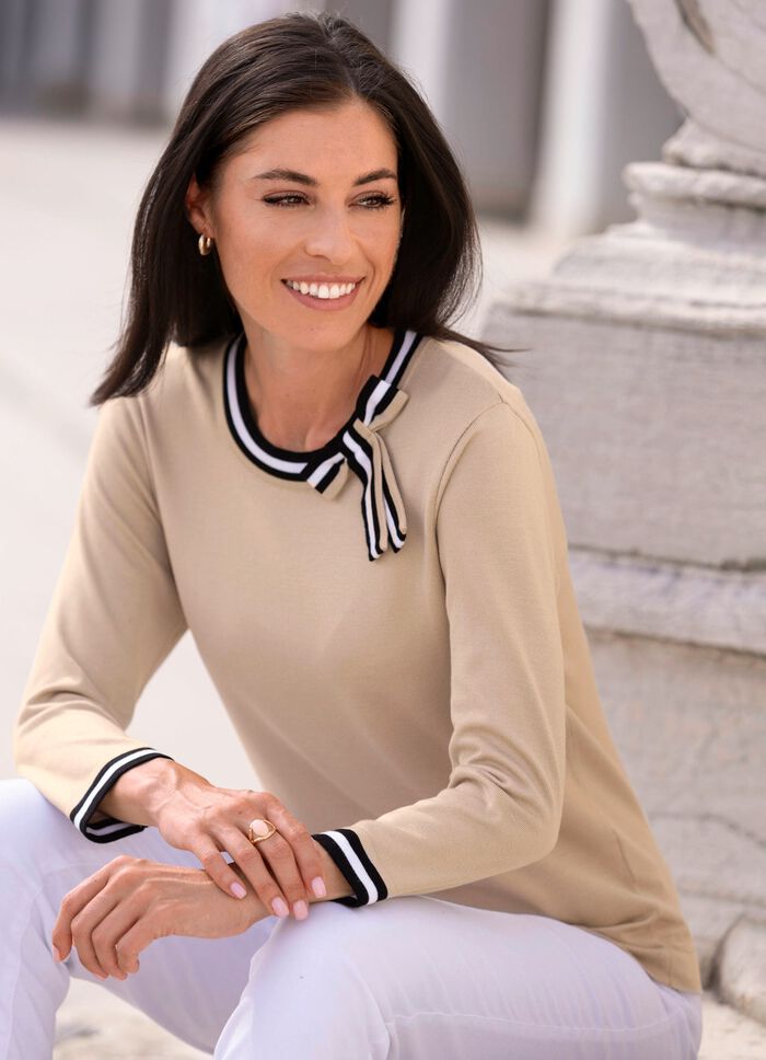 Pullover aus sehr weichem Feinstrick 