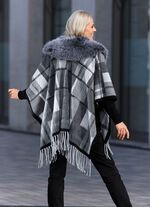 Poncho in Universalgr&ouml;&szlig;e 