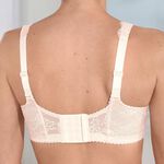 Rosa Faia BH mit breitem R&uuml;ckteil f&uuml;r optimalen Komfort und Halt 