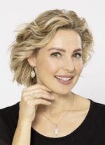 Ohrringe mit Diamanten im Blumendesign 