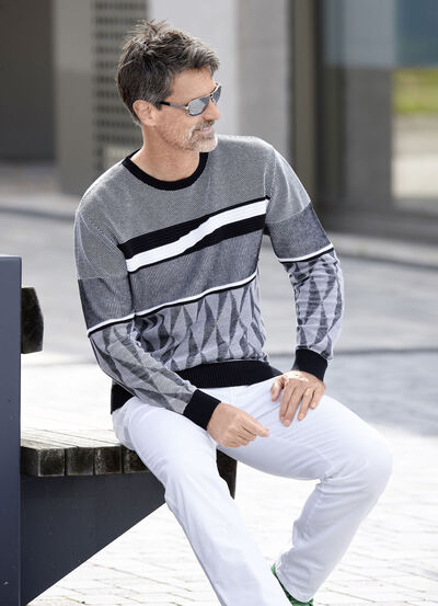 Gemusterter Rundhalspullover in 2 Farben 