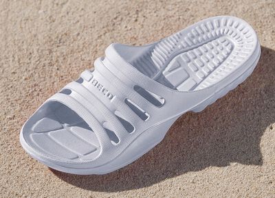 Badeschuhe mit Massage-Fu&szlig;bett 