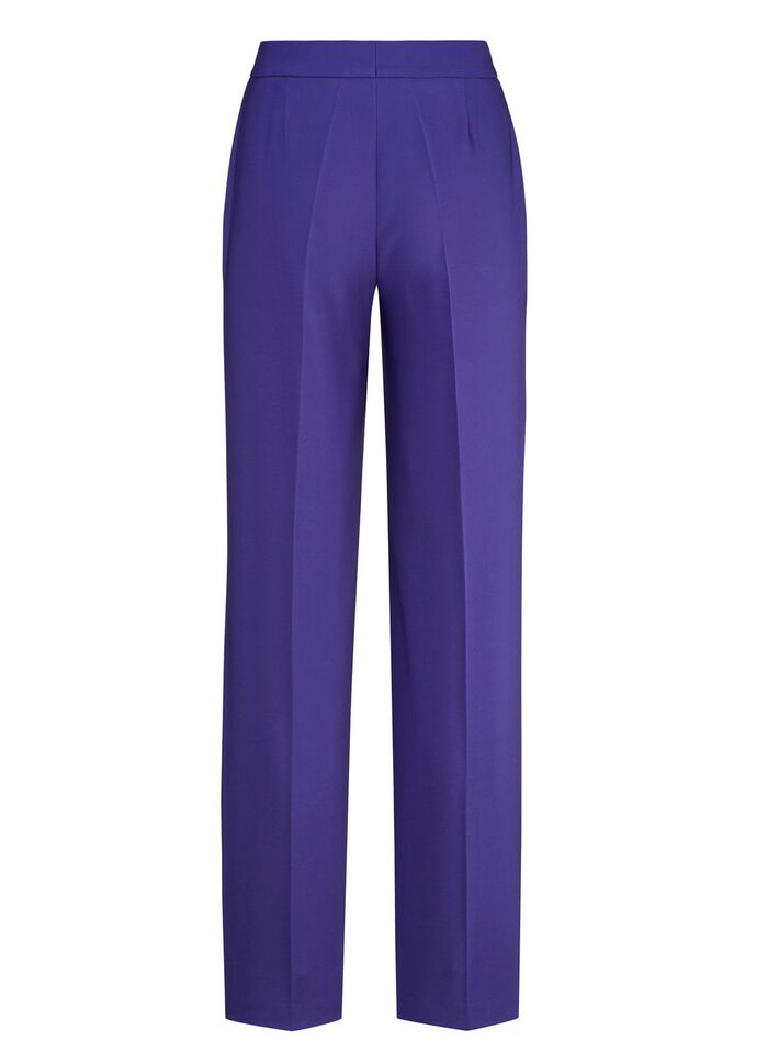 Hose in bequemer Weite 