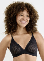 sloggi ZERO Feel-Push-up-BH mit Elastikspitze SCHWARZ