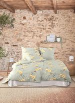 Bettw&auml;sche-Garnitur von "Irisette&ldquo; 