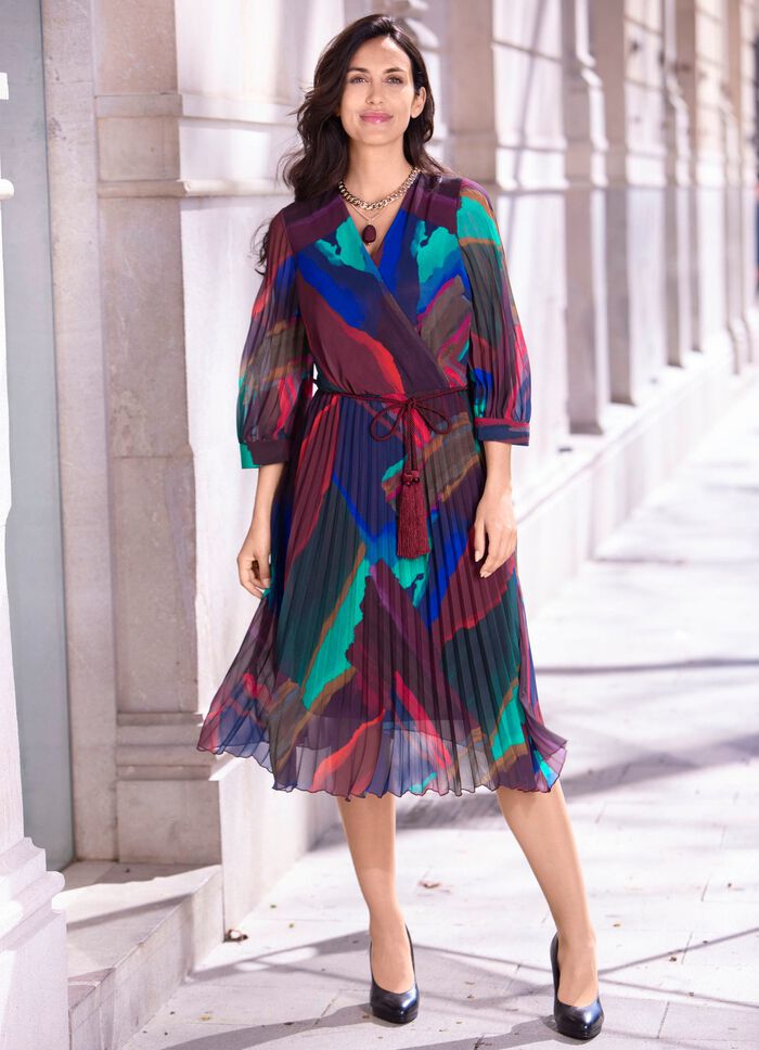 Kleid mit Bindeg&uuml;rtel 