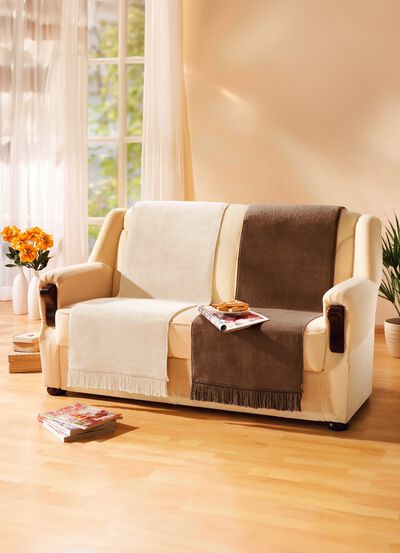 Wohndecke und Sesselschoner mit Fransenabschluss 