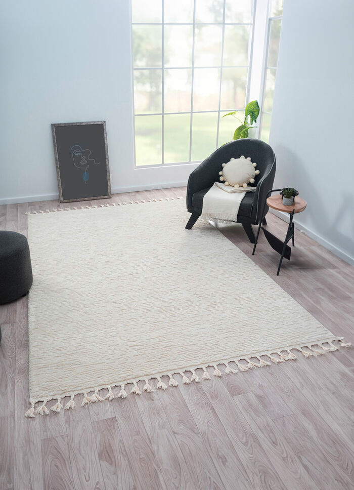 Pflegeleichte Brücken und Teppiche aus synthetischen Material-Mix 