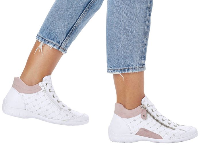 Remonte Schn&uuml;r-Bootie aus bedrucktem und metallisch schimmerndem Synthetikmaterial 