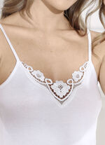 Dreierpack Hemden mit zarter Stickereispitze 