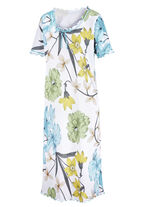 Nachthemd mit gebogten Abschlüssen und kurzen Ärmeln 