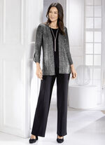 Hose in modischer Weite