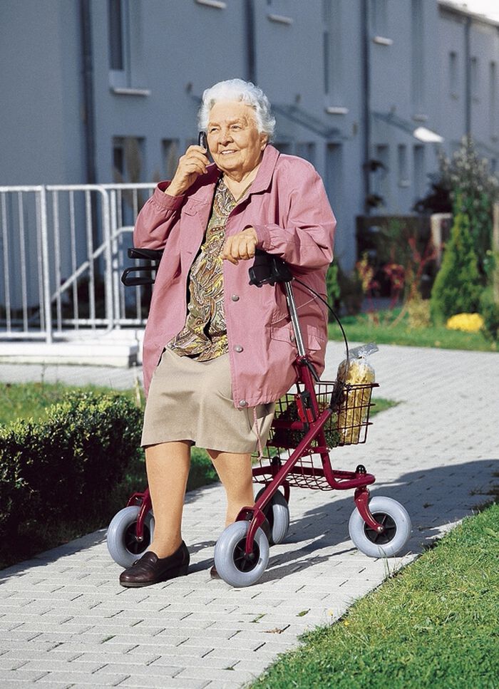 Zusammenklappbarer Rollator mit Feststellbremse ROT