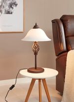 Tischleuchte aus Metall mit Glasschirm 