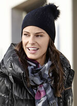 Mütze mit dezenten Glitzersteinchen SCHWARZ