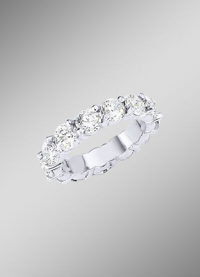 Memoire-Brillantring mit ca. 18 Brillanten  Memoire-Brillantring mit ca. 18 Brillanten