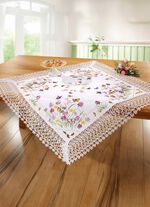 Tisch- und Raumdekoration mit Spitzenborte 