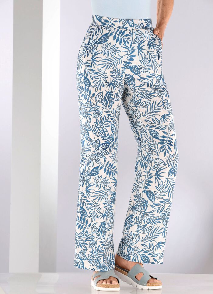 Hose in modischer Weite 